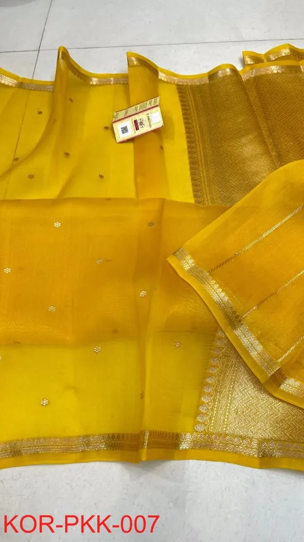 PURE_KORA_ORGENZA_SILK_BANARASI_SAREE.._HANDLOOM_SAREE_FULLY_KADUA_BUTI_ZARI_AANCHAL_&_BORDER__SAREE_