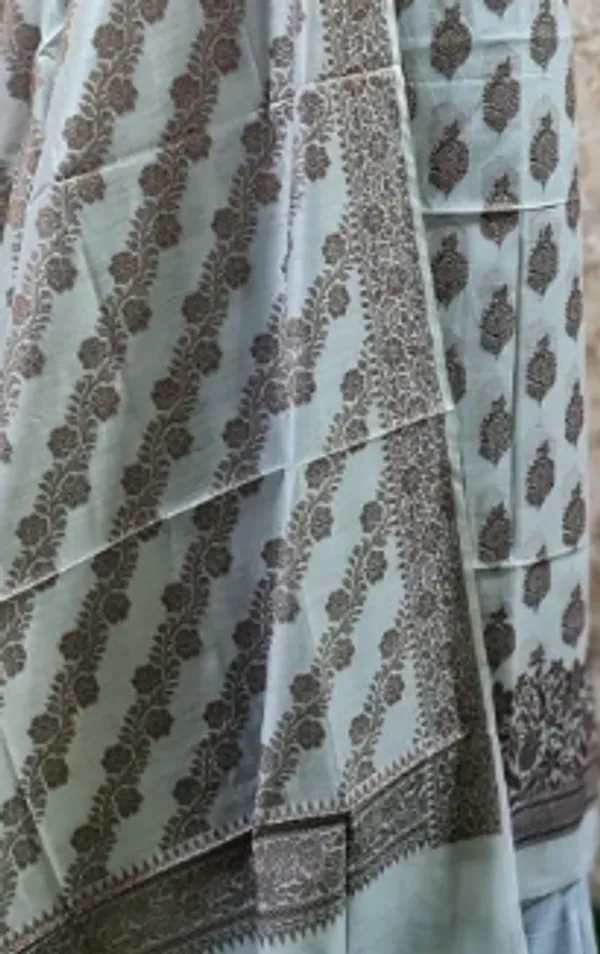 Blue_Chanderi_Silk_Resham_Mina_Buta_Suit_Dupatta_With_Bottom