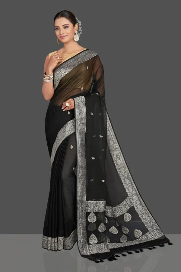 Pure_khaddi_Chiffon_Handloom_Fully_Kadhua__Silver_Zari_Buti_Banarasi_Saree..