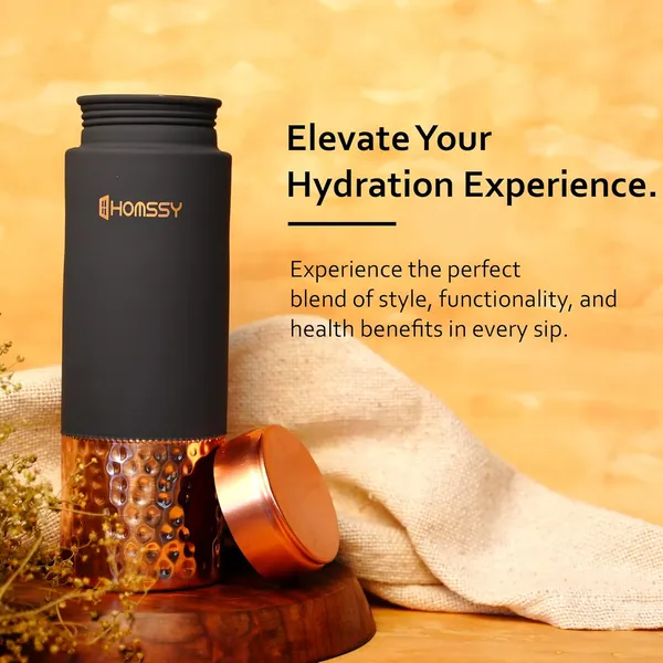 Grey_Hammred_Pure_Copper_Silicone_Coating_With_Leak_Proof_Lid_Premium_Water_Bottle