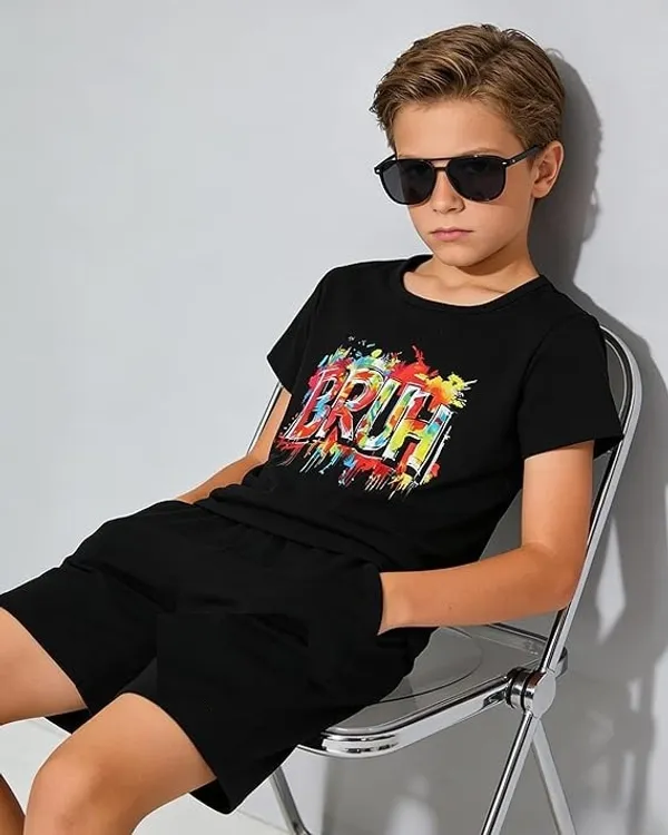 Boys_BRUH_Graphic_Print_T-Shirt_with_Solid_Shorts_Co-ord_Set