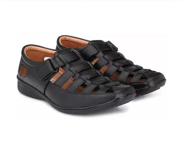 Black_Leather_Sandals_For_Men