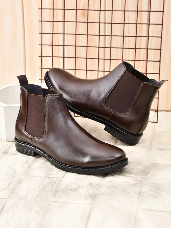 Brown_Faux_Leather_Chelsea_Boots_For_Men