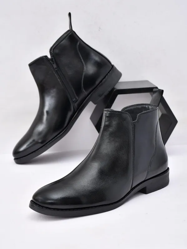 Black_Faux_Leather_Chelsea_Boots_For_Men