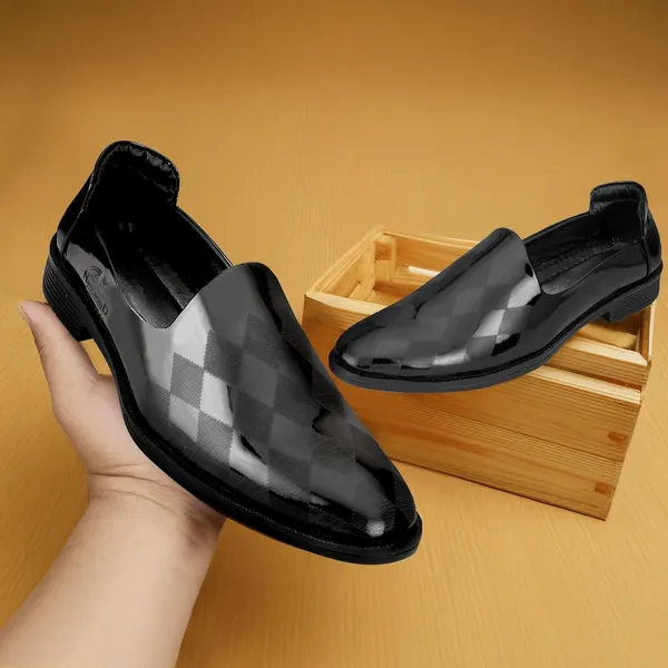Black_Synthetic_Loafers_For_Men