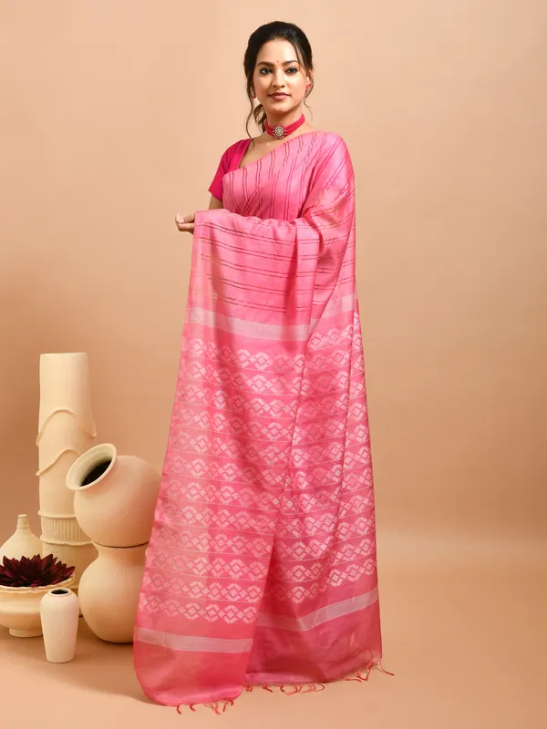 Pink_Silk_Blend_Embroidered_Sarees_For_Women