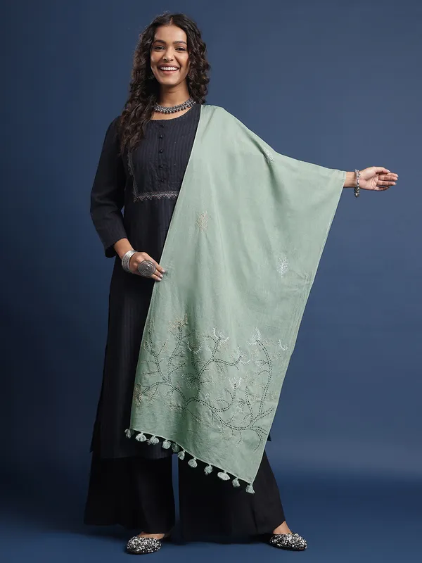Green_Pure_Cotton_Stoles_For_Women
