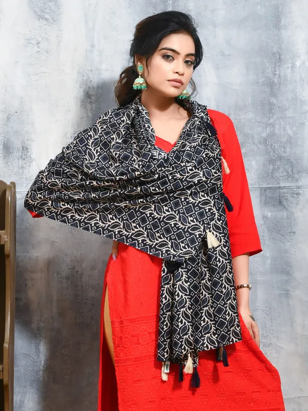 Blue_colour_Viscose_Rayon_Stole_for_Women