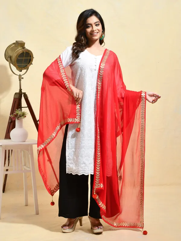 Red_colour_Chiffon_Dupatta_for_Women