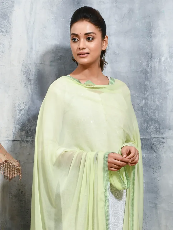 Green_colour_Chiffon_Dupatta_for_Women
