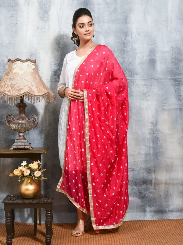 Pink_colour_Satin_Dupatta_for_Women