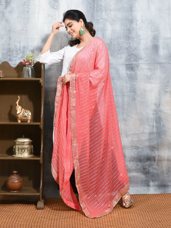 Pink_colour_Chiffon_Dupatta_for_Women