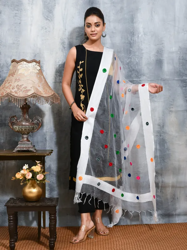 White_colour_Organza_Dupatta_for_Women
