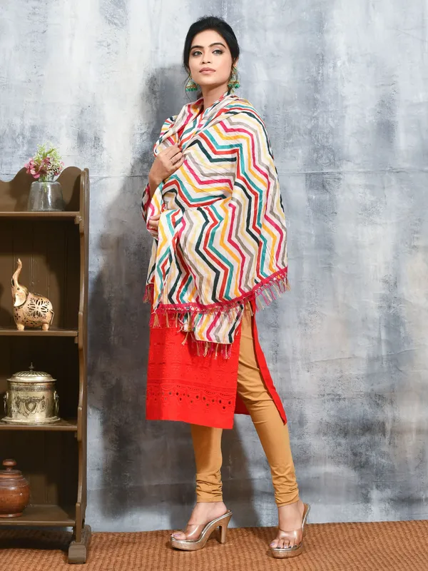 Off_White_colour_Silk_Blend_Dupatta_for_Women