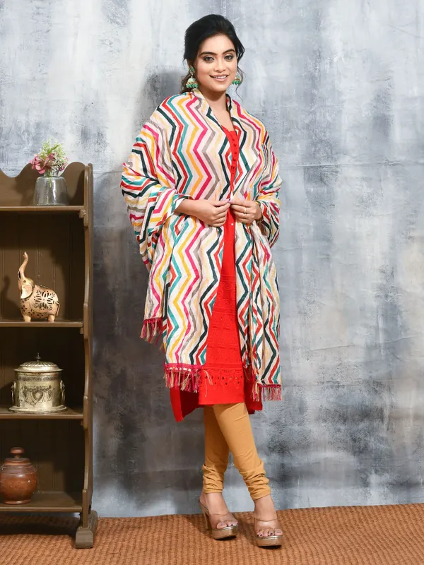 Off_White_colour_Silk_Blend_Dupatta_for_Women