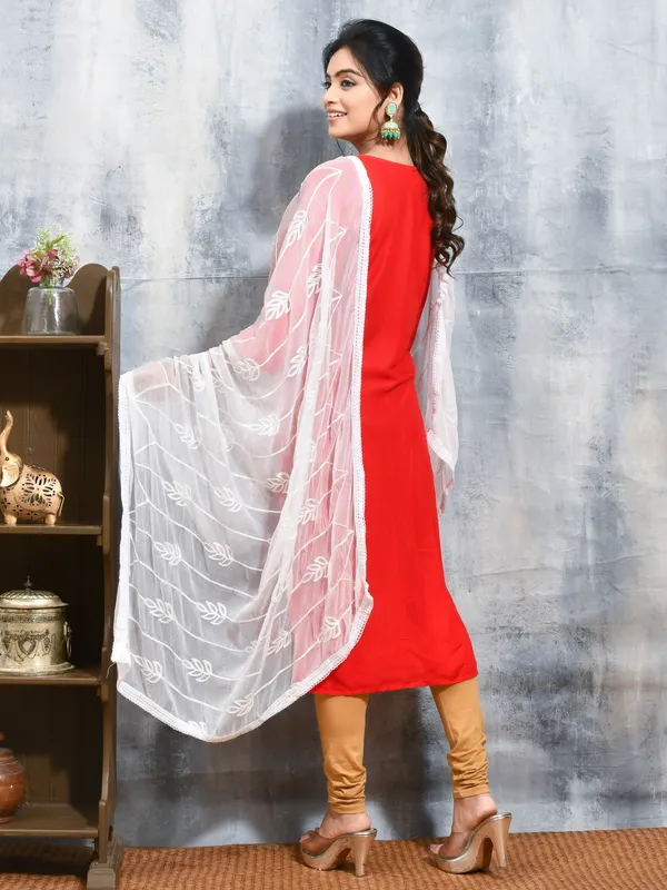White_colour_Chiffon_Dupatta_for_Women