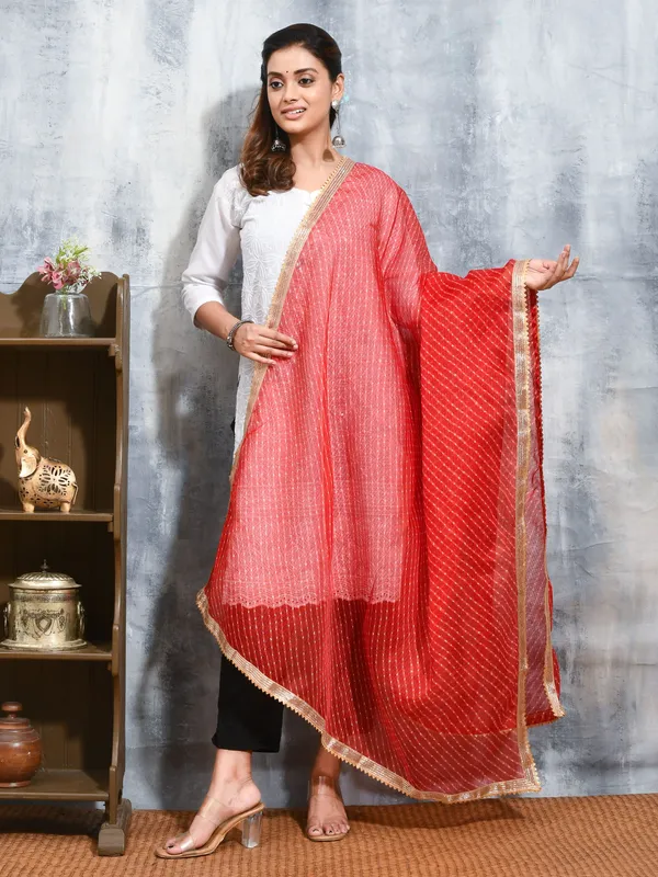 Red_colour_Silk_Blend_Dupatta_for_Women