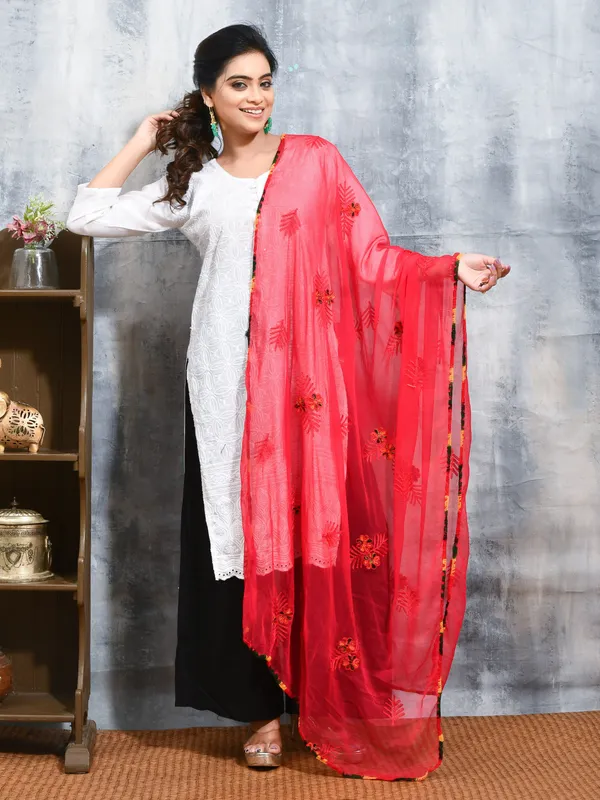 Pink_colour_Chiffon_Dupatta_for_Women