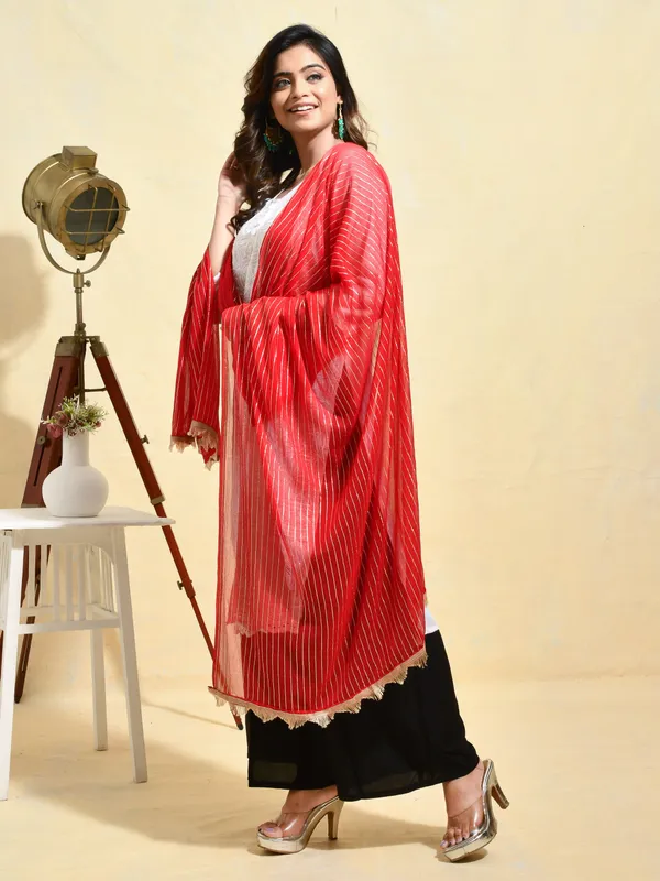Red_colour_Chiffon_Dupatta_for_Women