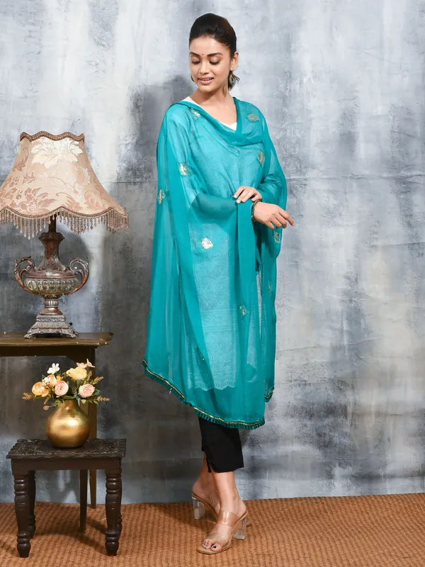 Blue_colour_Chiffon_Dupatta_for_Women