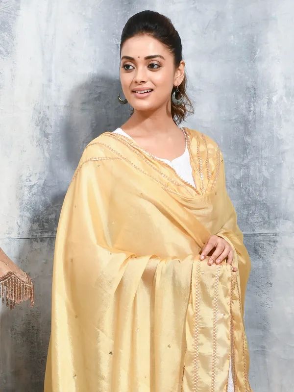 Off_White_colour_Silk_Blend_Dupatta_for_Women