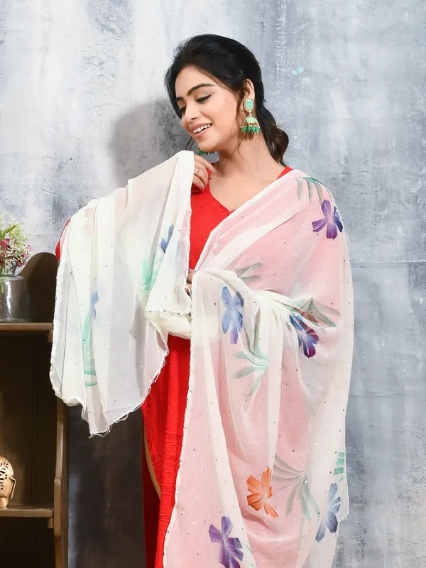 White_colour_Georgette_Dupatta_for_Women