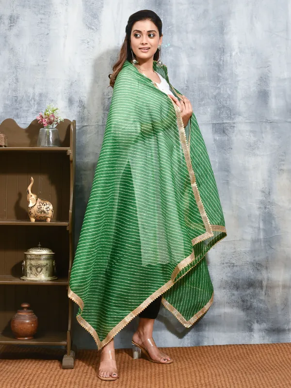 Green_colour_Silk_Blend_Dupatta_for_Women