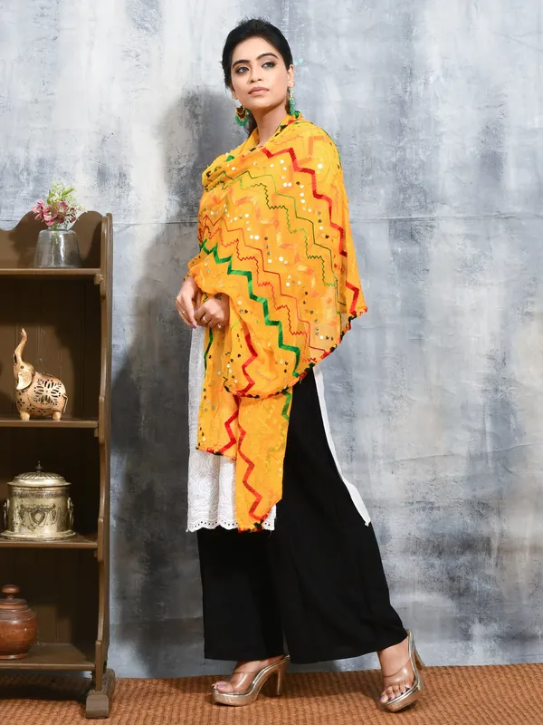 Yellow_colour_Chiffon_Dupatta_for_Women