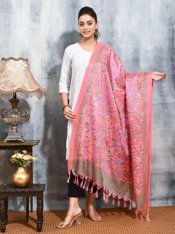 Pink_colour_Silk_Blend_Dupatta_for_Women