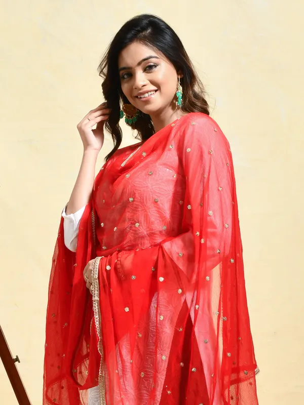 Red_colour_Chiffon_Dupatta_for_Women