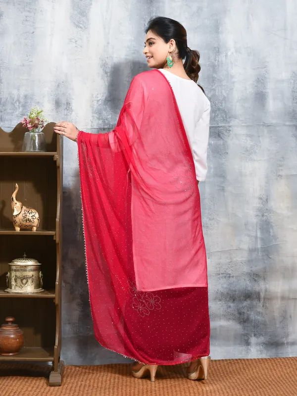 Pink_colour_Chiffon_Dupatta_for_Women