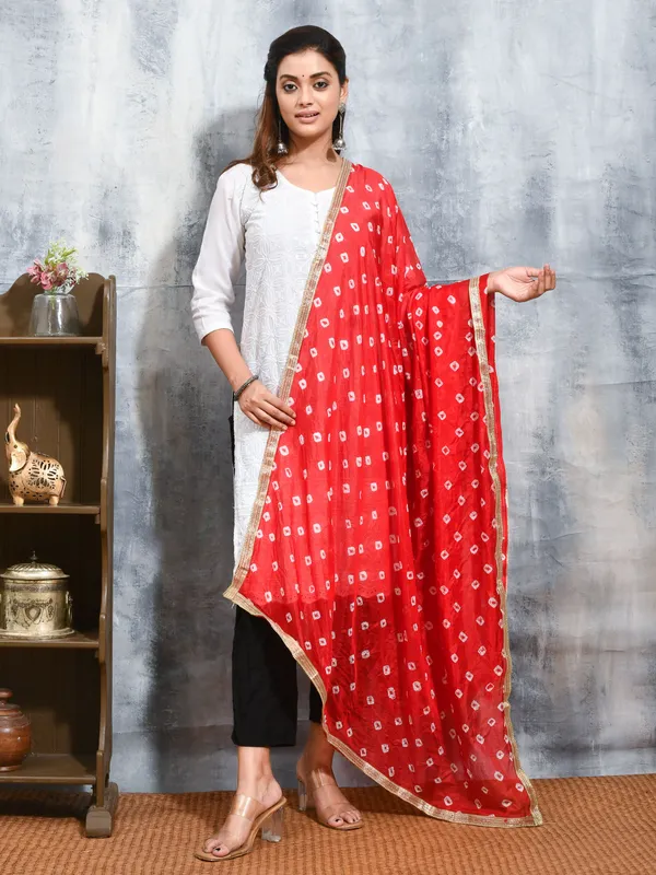 Red_colour_Satin_Dupatta_for_Women
