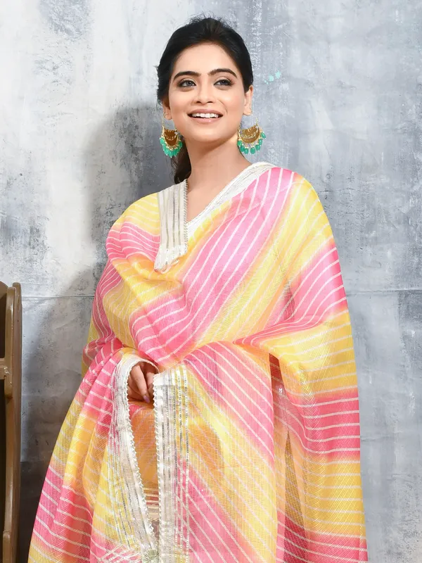 Pink_colour_Silk_Blend_Dupatta_for_Women