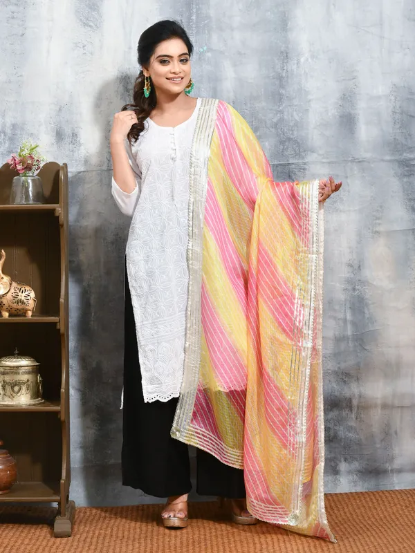 Pink_colour_Silk_Blend_Dupatta_for_Women