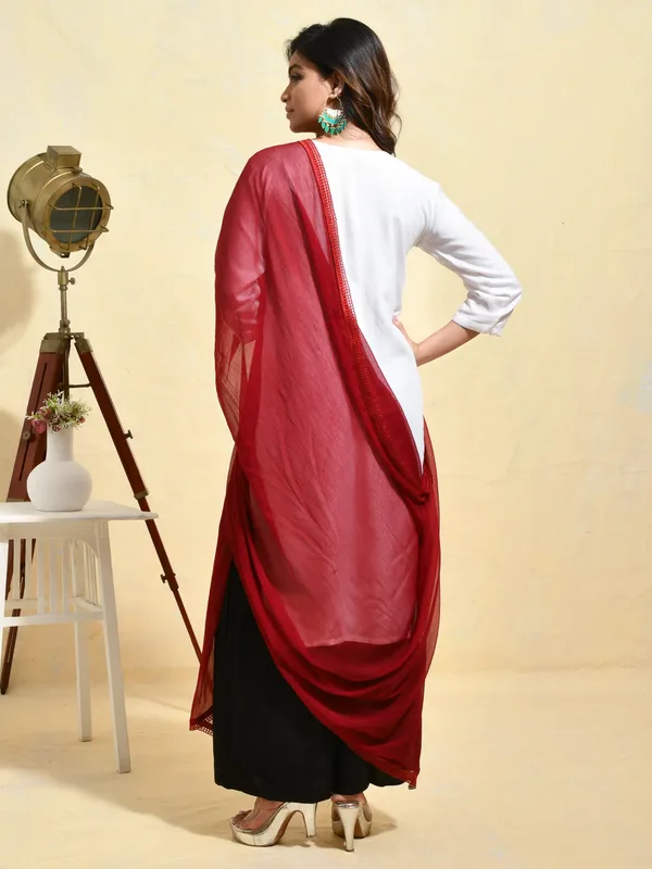 Maroon_colour_Chiffon_Dupatta_for_Women
