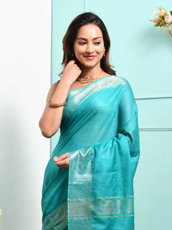 Blue_Silk_Blend_Embroidered_Sarees_For_Women