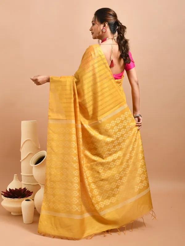 Yellow_Silk_Blend_Embroidered_Sarees_For_Women