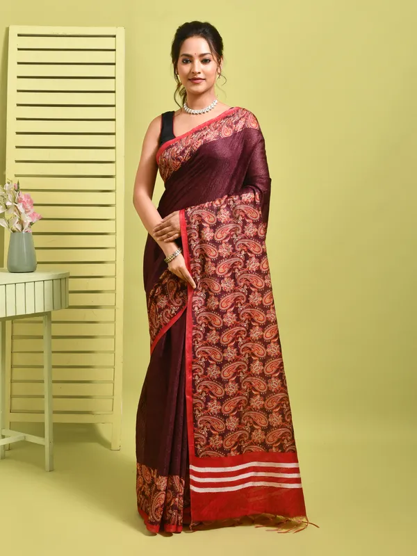 Maroon_Silk_Blend_Embroidered_Sarees_For_Women