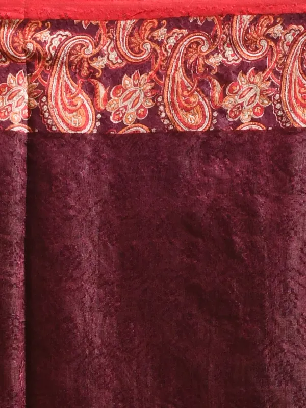 Maroon_Silk_Blend_Embroidered_Sarees_For_Women