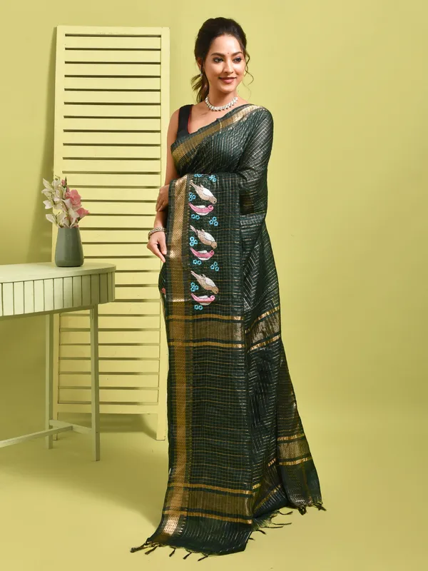 Green_Silk_Blend_Embroidered_Sarees_For_Women