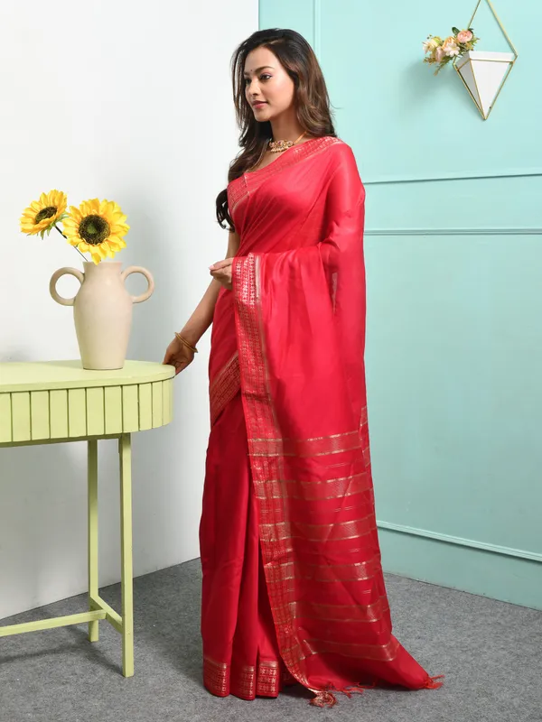 Pink_Silk_Blend_Embroidered_Sarees_For_Women