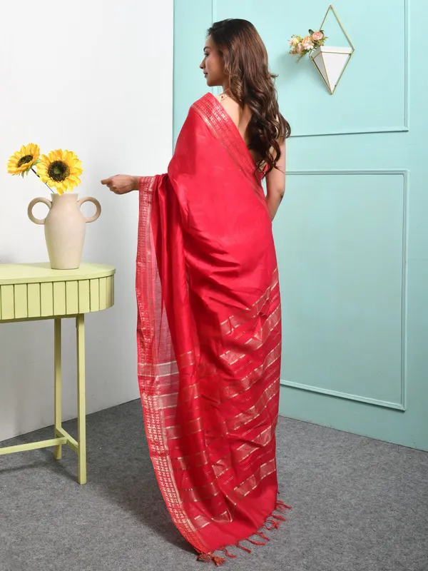 Pink_Silk_Blend_Embroidered_Sarees_For_Women