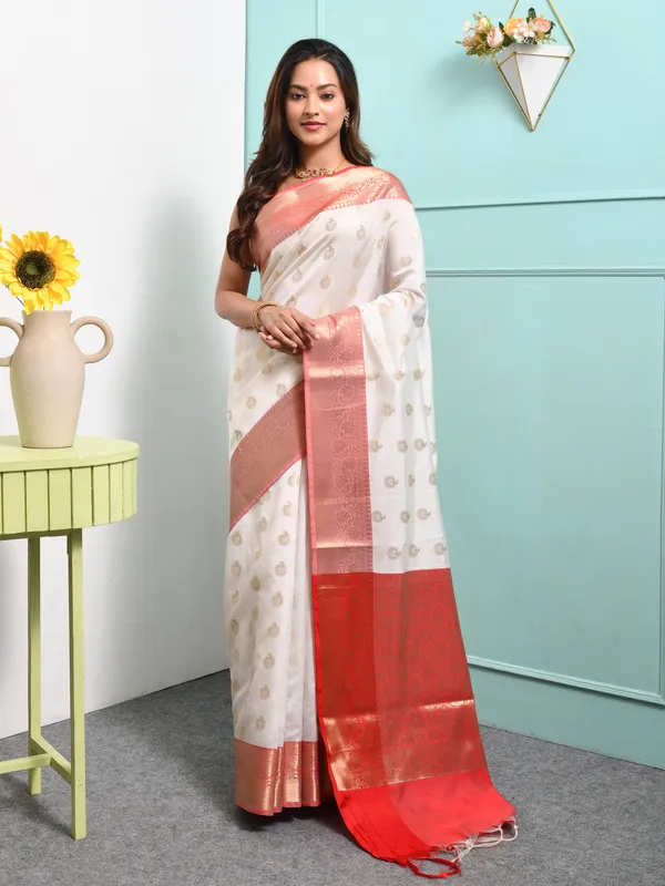 White_Silk_Blend_Embroidered_Sarees_For_Women