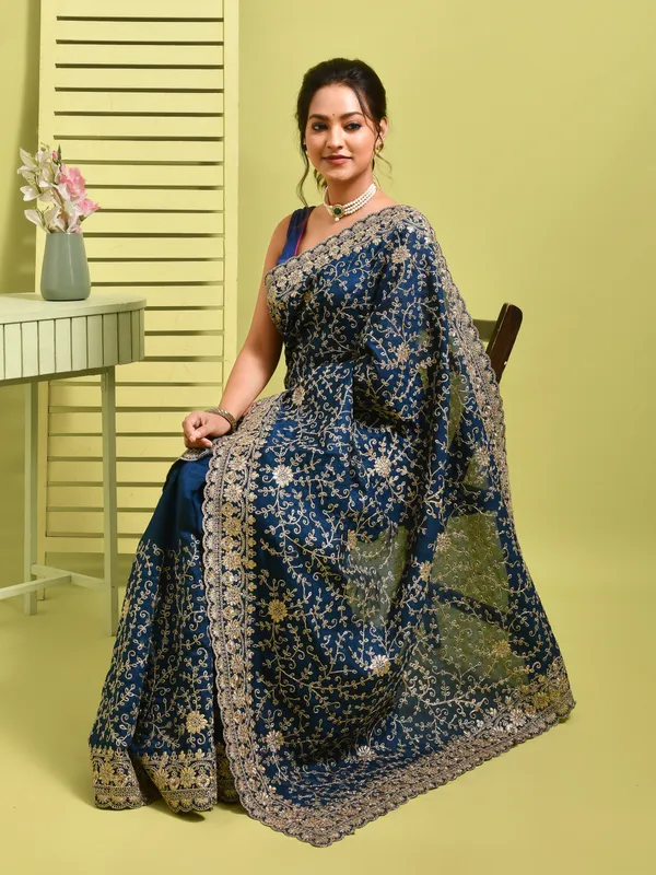 Blue_Silk_Blend_Embroidered_Sarees_For_Women