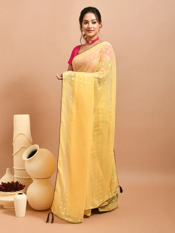 Yellow_Poly_Chiffon_Embroidered_Sarees_For_Women