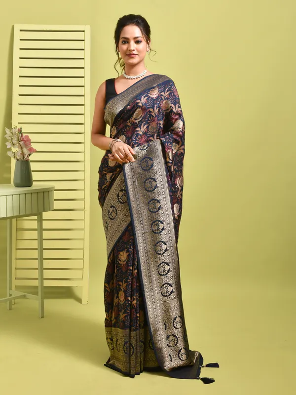 Blue_Pure_Silk_Embroidered_Sarees_For_Women