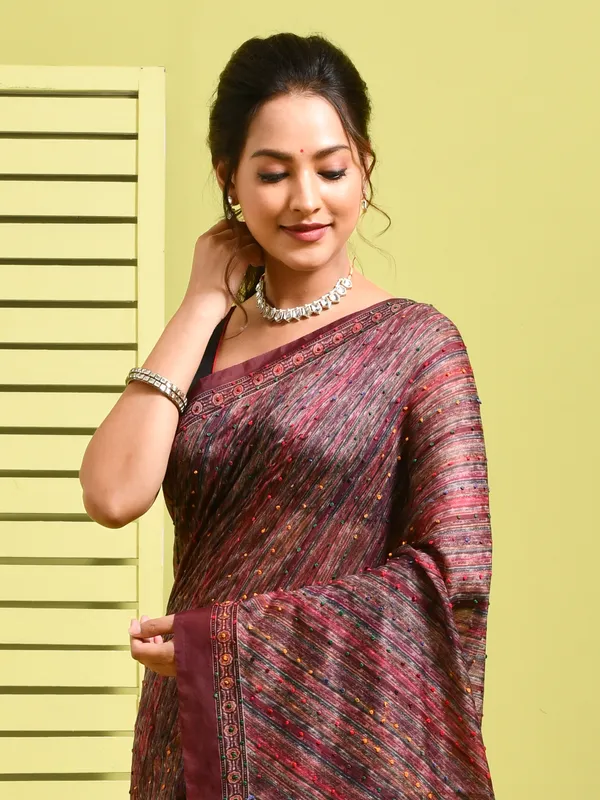 Purple_Silk_Blend_Embroidered_Sarees_For_Women