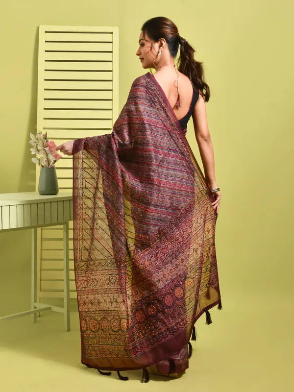Purple_Silk_Blend_Embroidered_Sarees_For_Women
