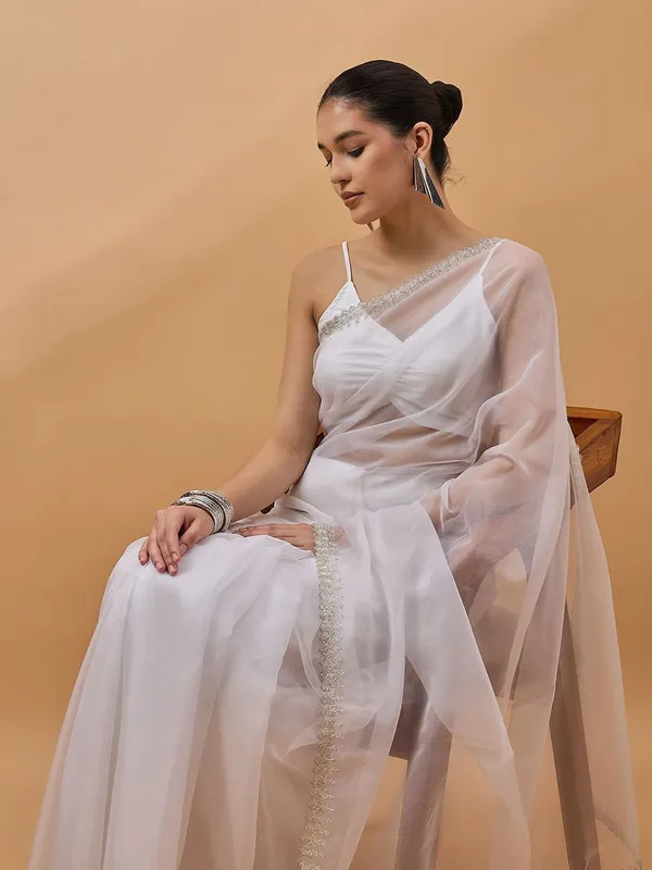 White_colour_Organza_Saree_for_Women
