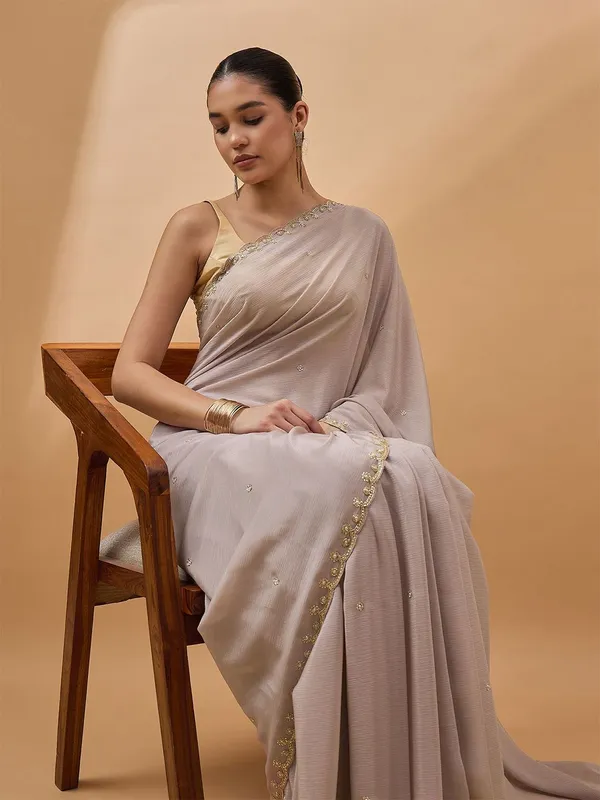 Peach_colour_Pure_Chiffon_Saree_for_Women